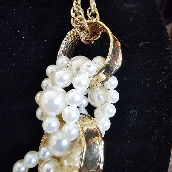 Chico's Statement Necklace - Picture 3 of 4